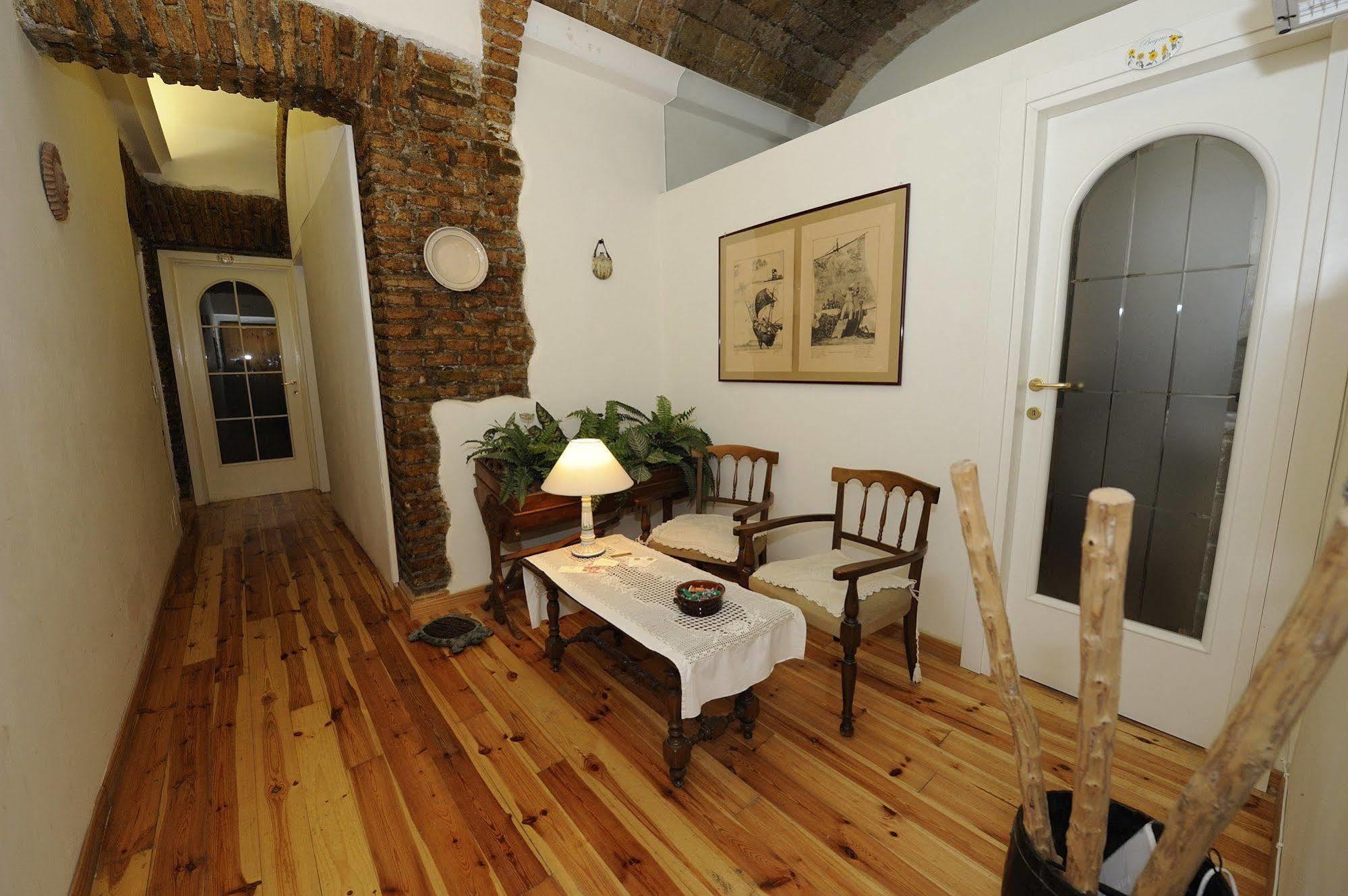 B&B Chain Gallienus Rome Exterior photo